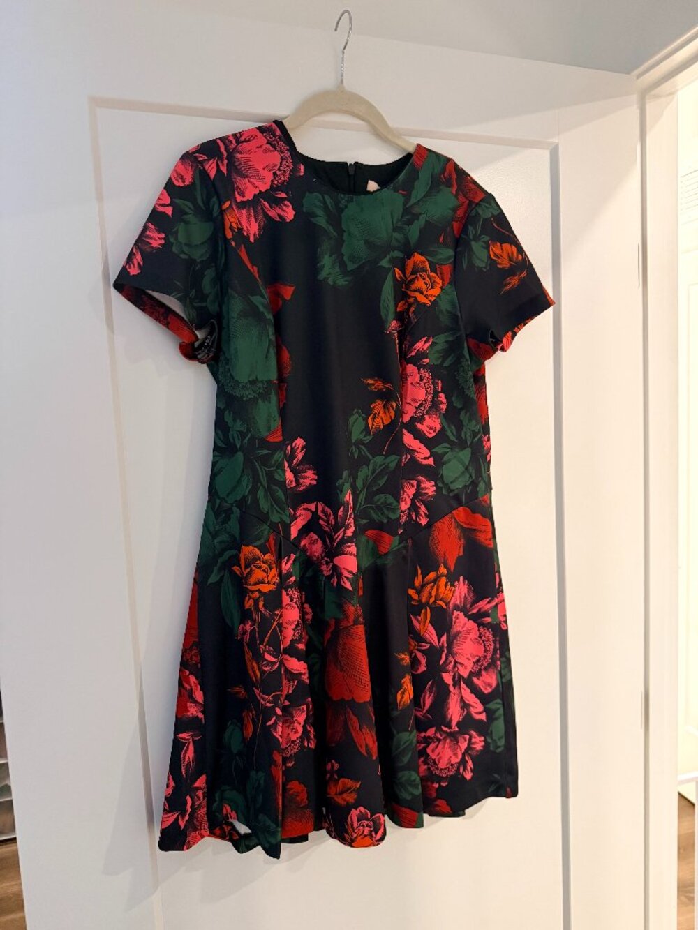 NWT Adorable Dress!